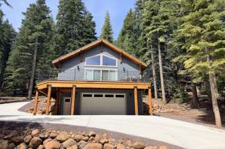 Anderson – 813 Lake Ridge Lake Almanor Country Club