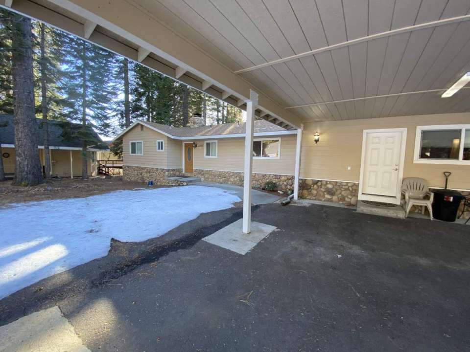 BACHANAS-1207 Lassen View DR. Lake Almanor Country Club