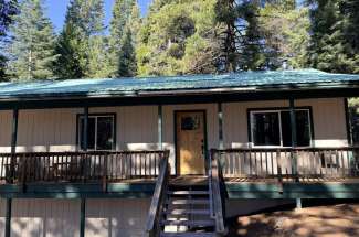 Finkbeiner – 833 Peninsula Drive Lake Almanor Country Club