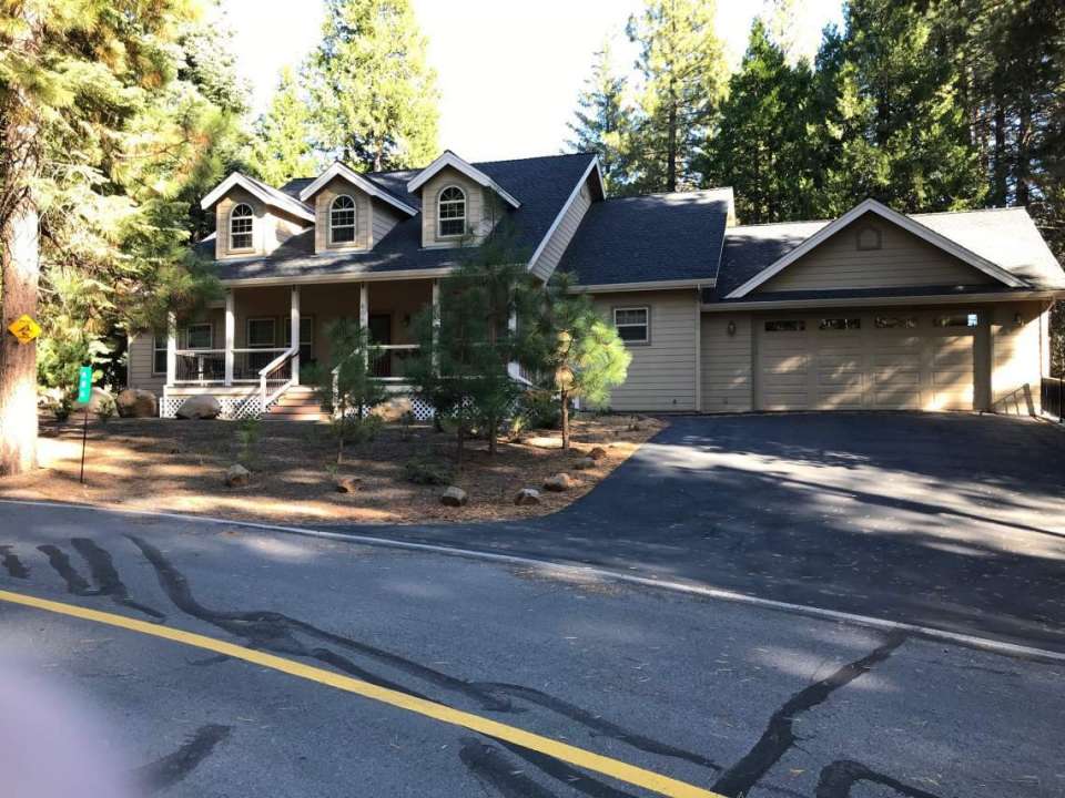 Kiriaze – 606 Cedar Canyon Road, Lake Almanor Country Club